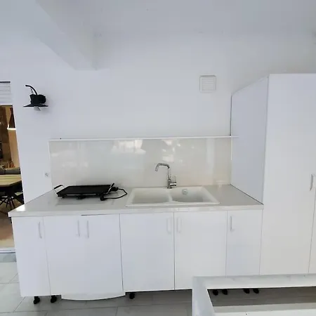 Holiday home Tedi's Garden Golem Golem (Tirana)